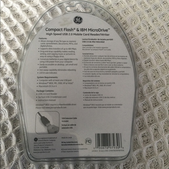 USB 2.0 compact flash and IBM Microdrive card reader/ writer - Picture 2 of 2